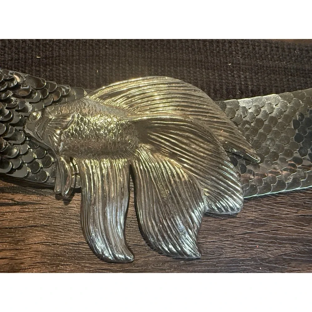Vintage Silver Tone Betta Fish Stretch Scale Belt Disco Mermaid Glam